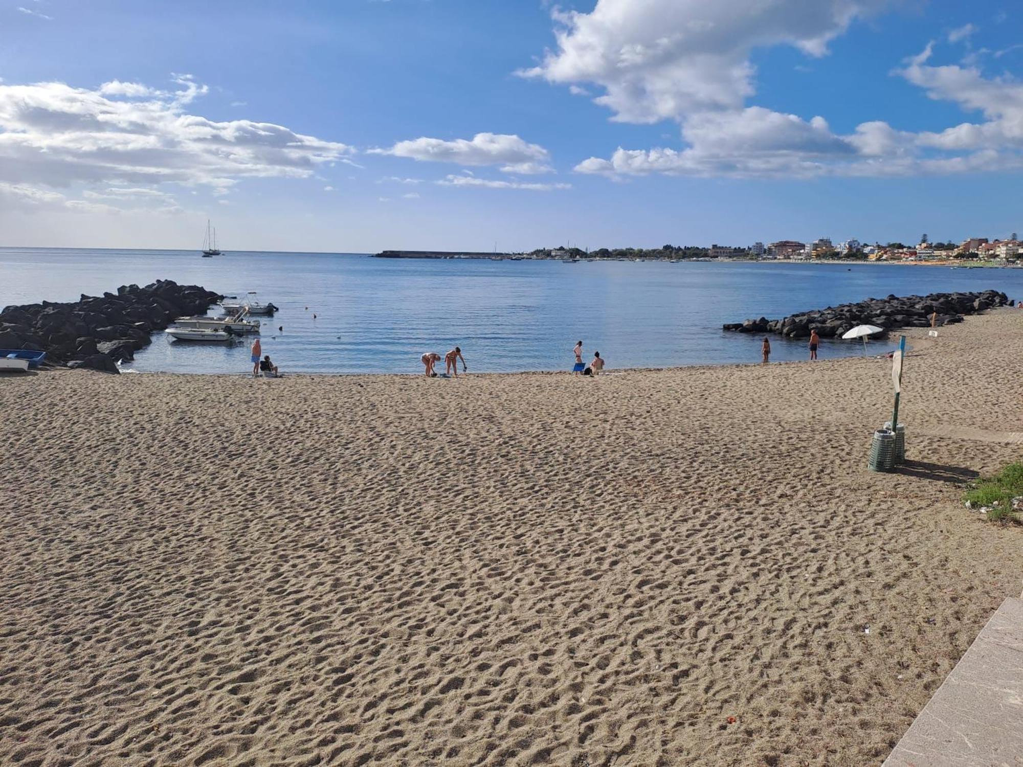 Nausica17 Naxos Bay Apartment Giardini Naxos Bagian luar foto